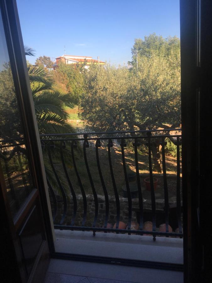 La Ginestra Hotel Castel San Lorenzo Eksteriør billede