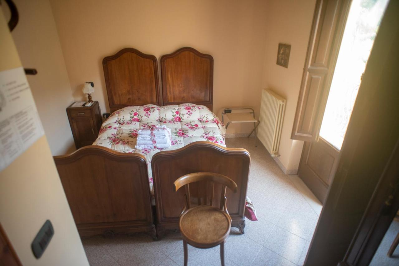 La Ginestra Hotel Castel San Lorenzo Eksteriør billede