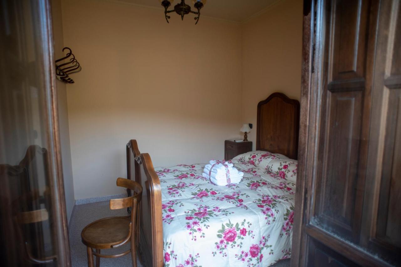La Ginestra Hotel Castel San Lorenzo Eksteriør billede