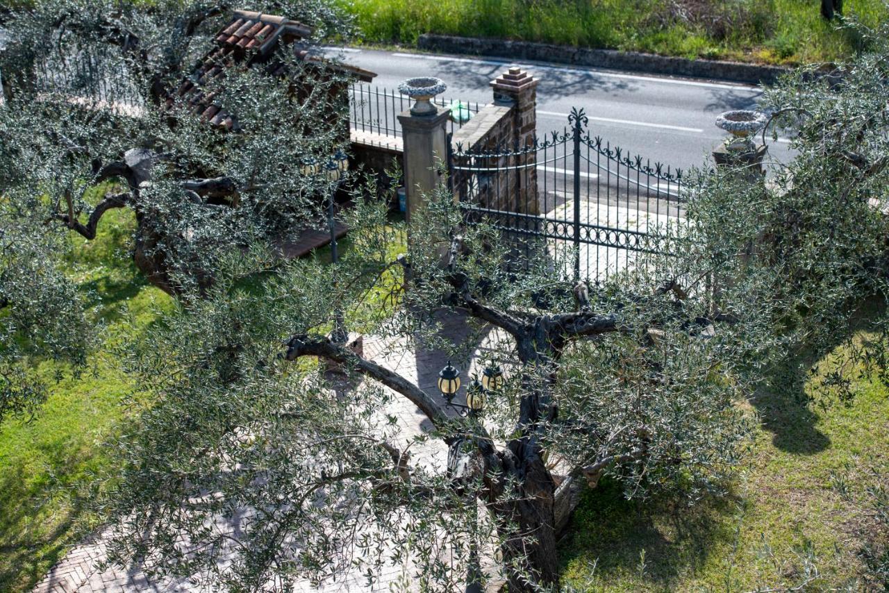 La Ginestra Hotel Castel San Lorenzo Eksteriør billede