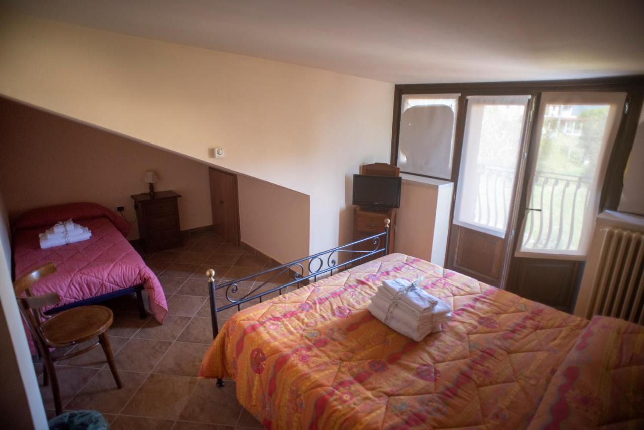 La Ginestra Hotel Castel San Lorenzo Eksteriør billede