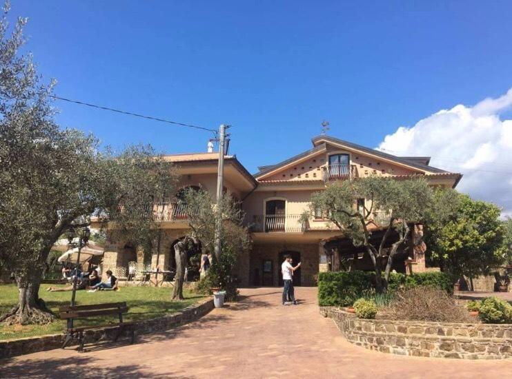 La Ginestra Hotel Castel San Lorenzo Eksteriør billede
