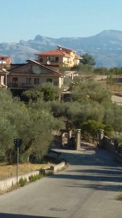 La Ginestra Hotel Castel San Lorenzo Eksteriør billede