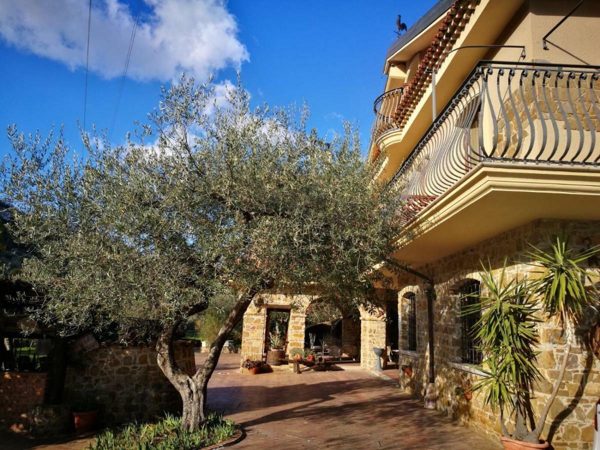 La Ginestra Hotel Castel San Lorenzo Eksteriør billede